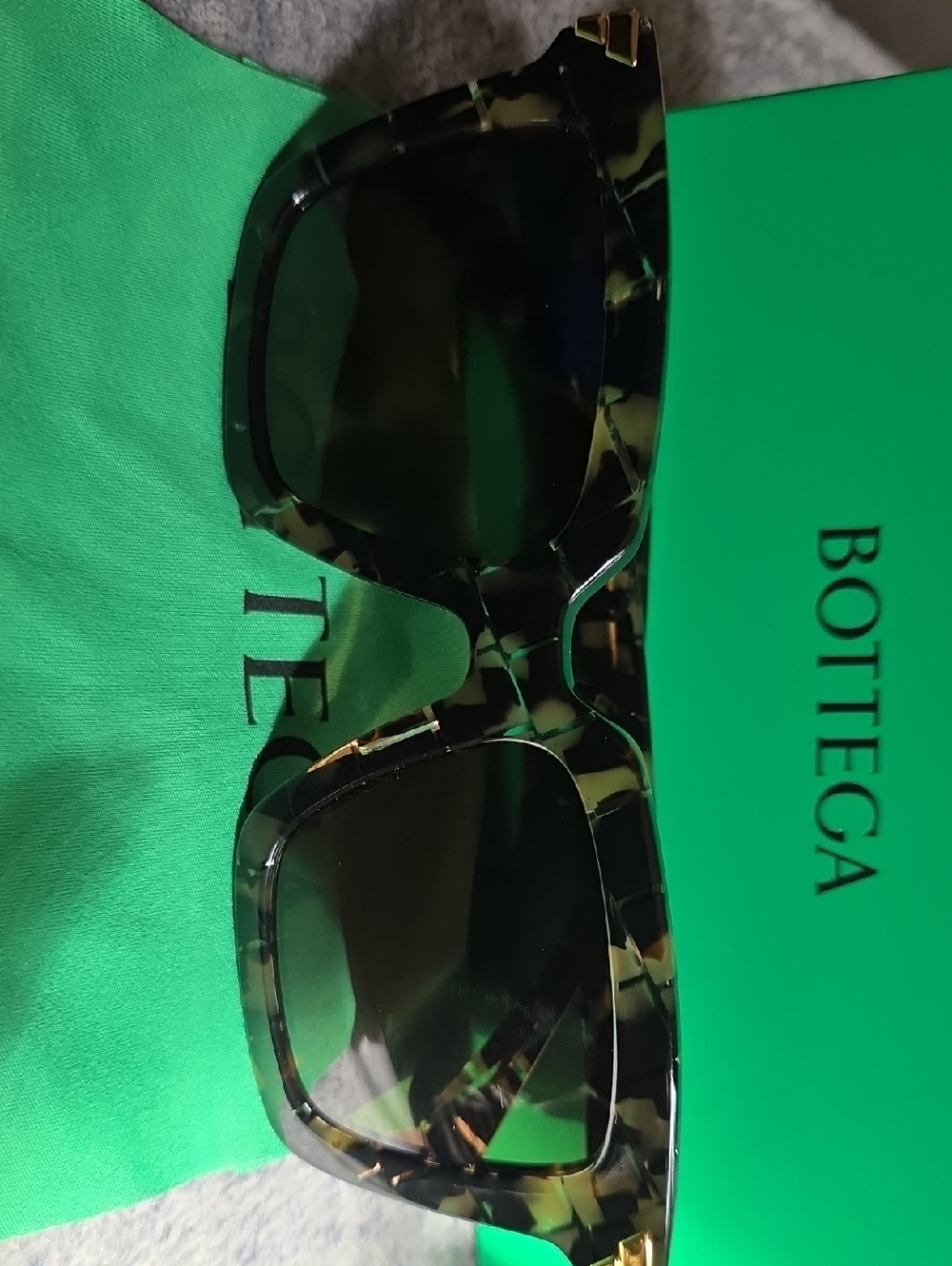 Tortoiseshell Sunglasses with Gold Fleck Accents - Picture 6 of 6